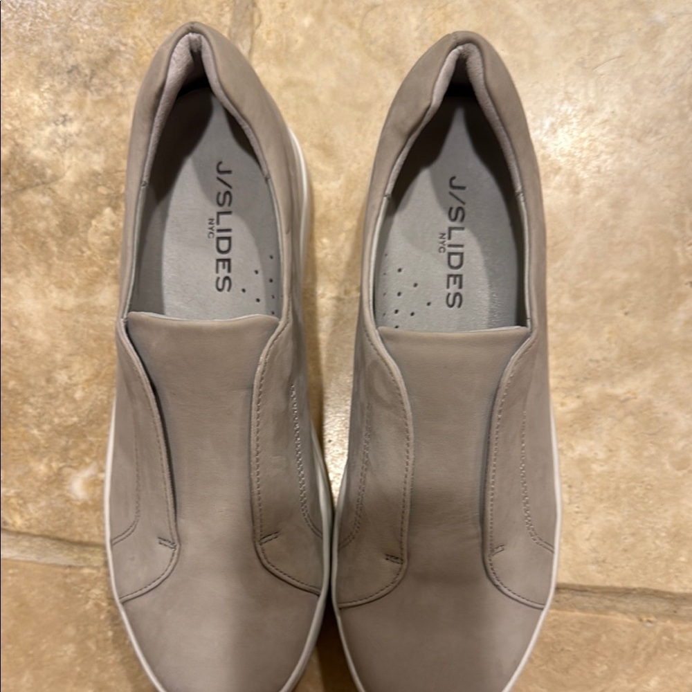 J/SLIDES Gray Slip-On Sneakers Minimalist Design